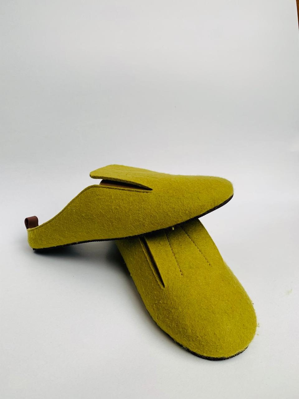 Felt slippers